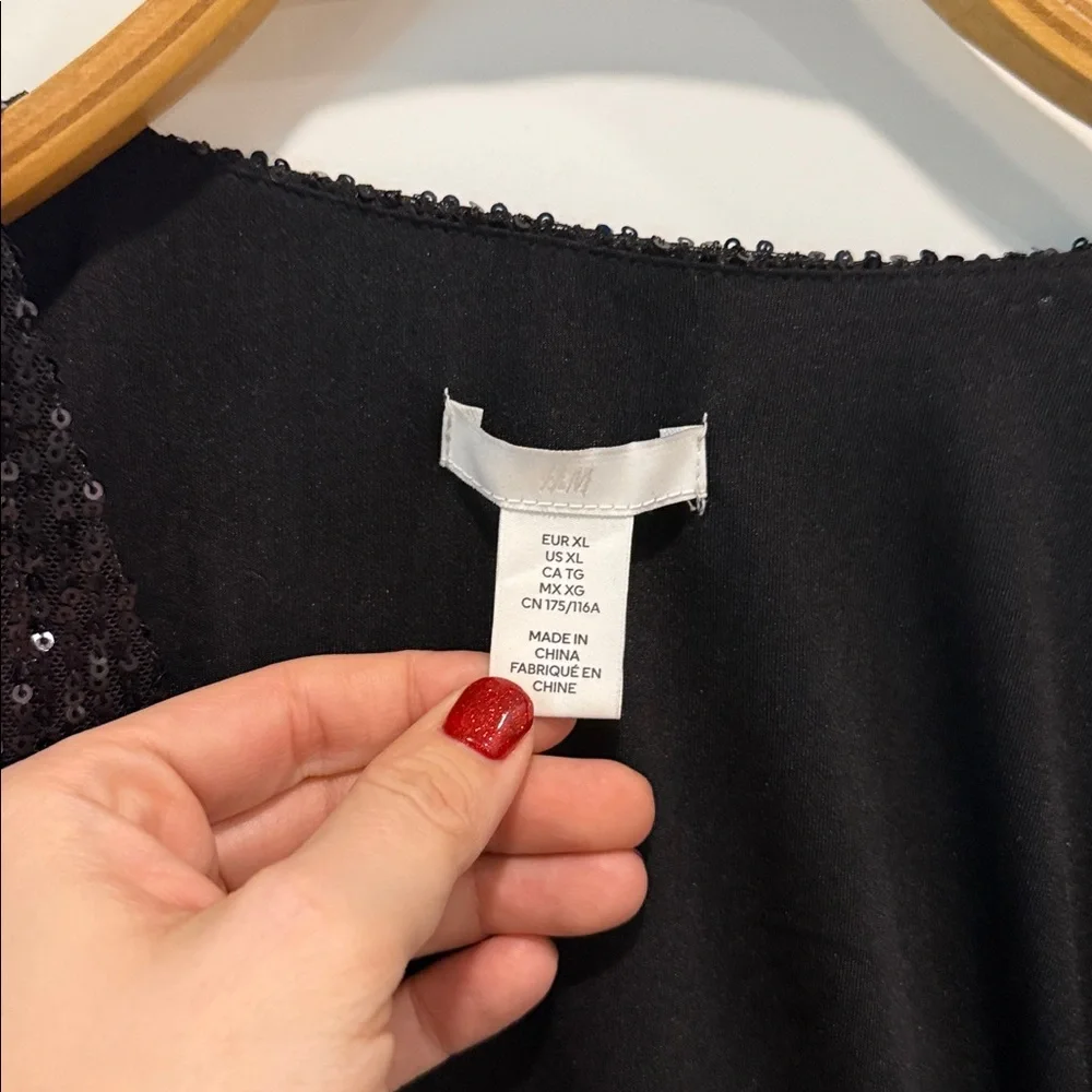 H&M Black Sequin Blouse size XL - Picture 4 of 6